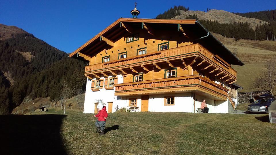 Biobergbauernhof Brandenau Apartamento Taxenbach Exterior foto