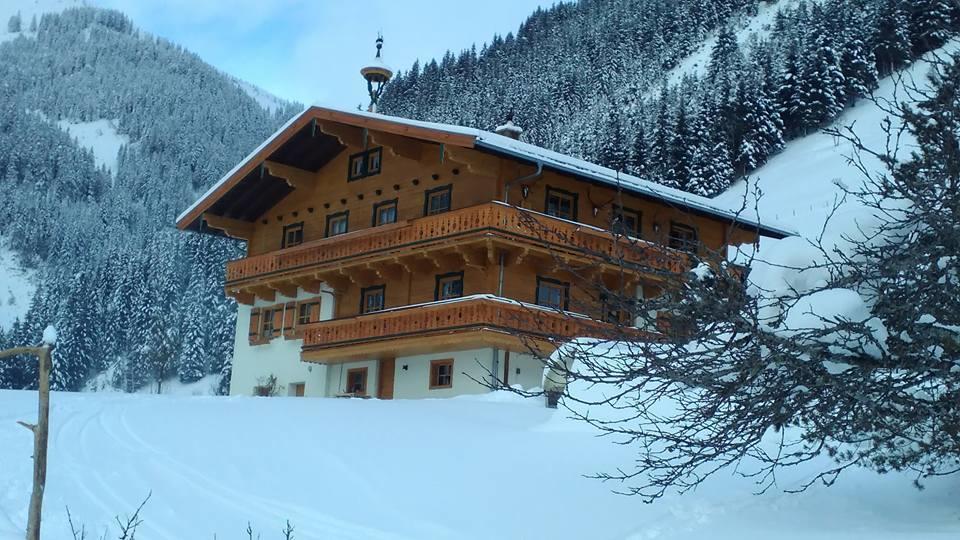 Biobergbauernhof Brandenau Apartamento Taxenbach Exterior foto